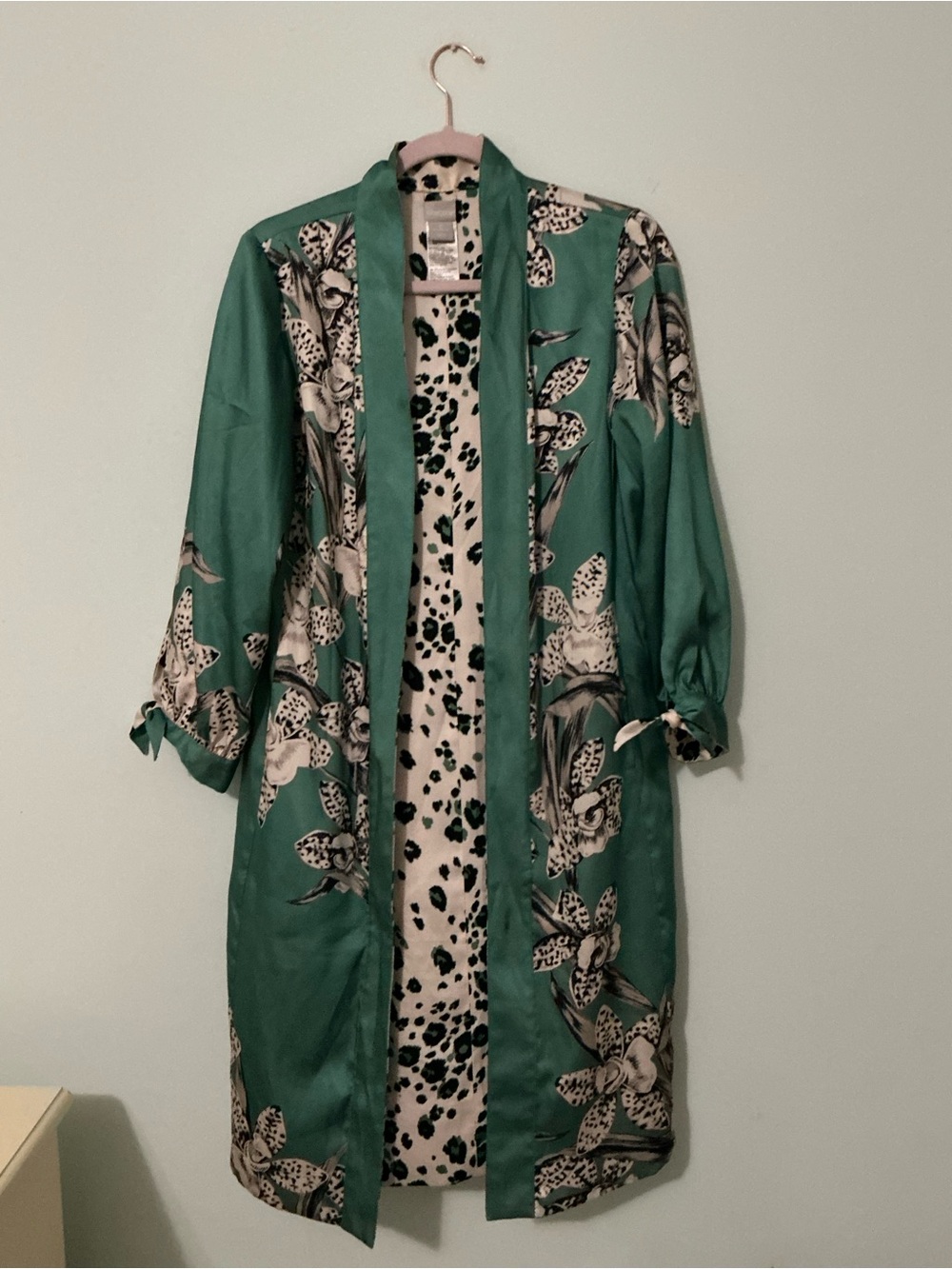 Chico's Teal Floral Satin Kimono Robe with Cream Panels